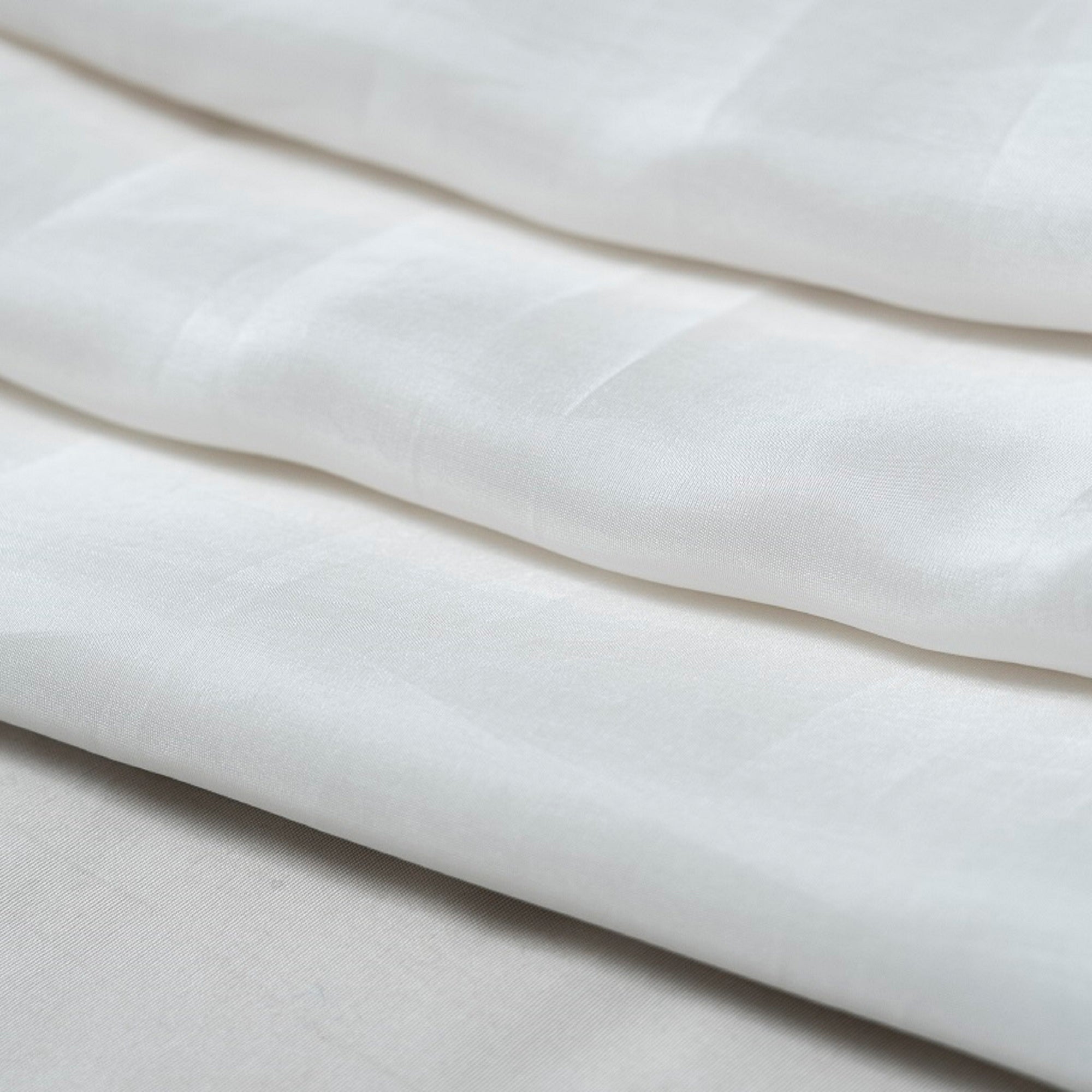 White Dyeable Plain Viscose Natural Crepe Fabric