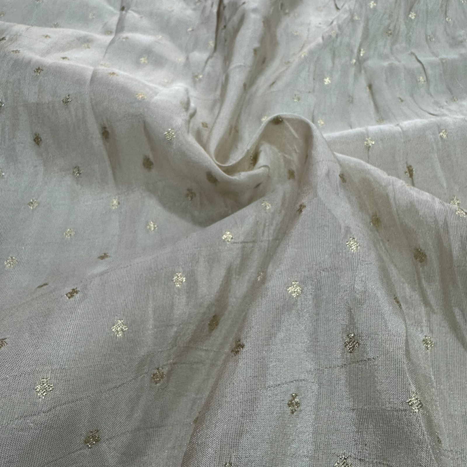 Rose Gold Butti Floral Dyeable Zari Banarasi Viscose Gold Tissue Silk Fabric