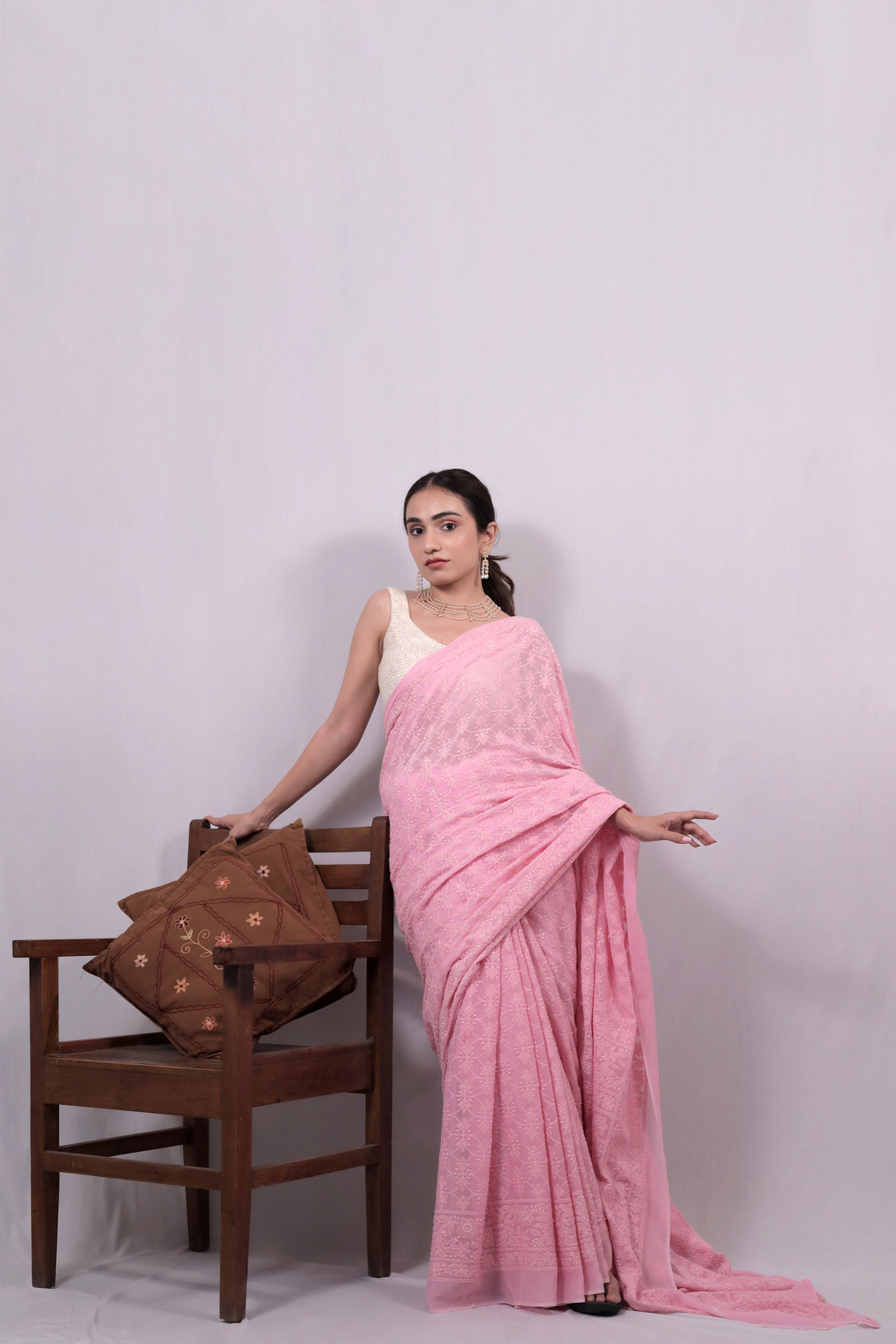 Light pink lakhnavi