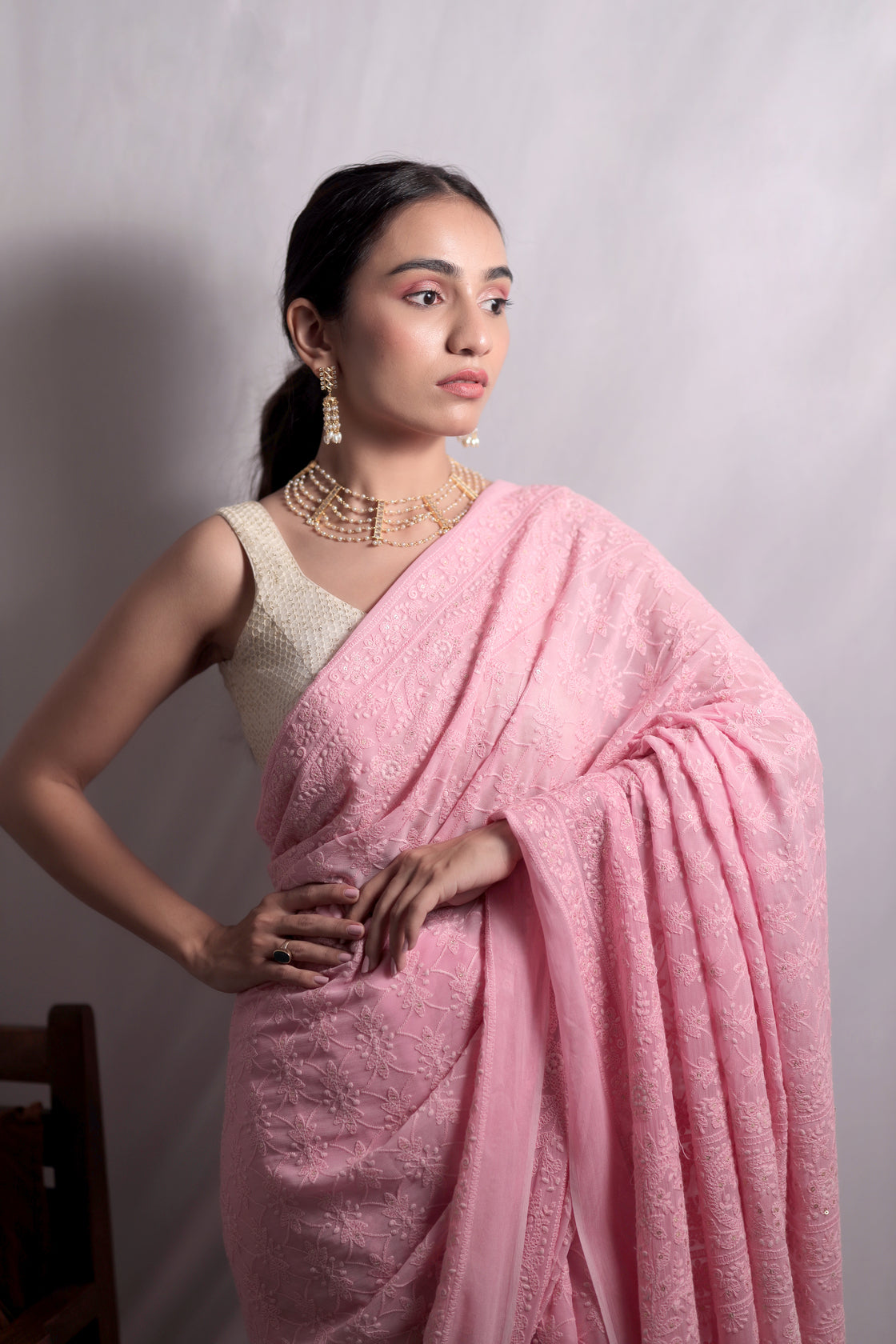 Light pink lakhnavi