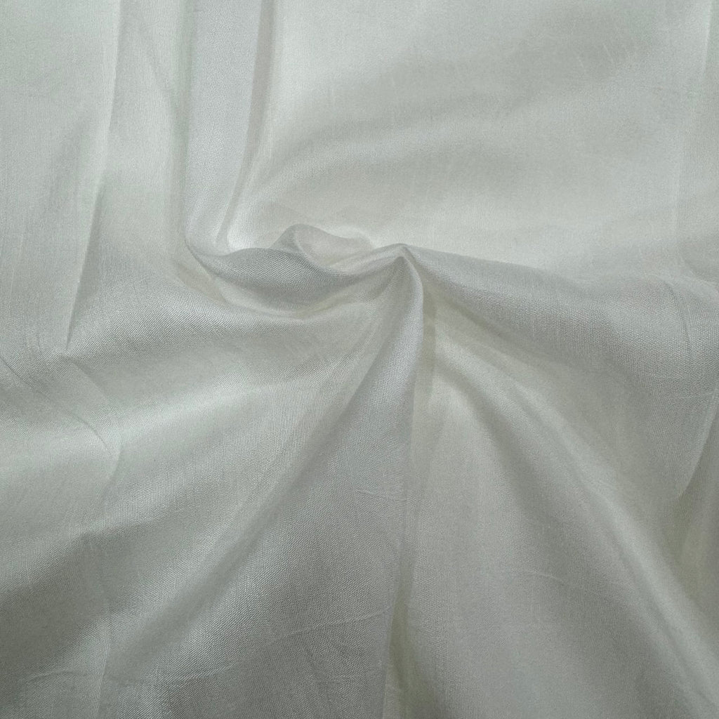 White Dyeable Plain Flat Raw Silk Fabric